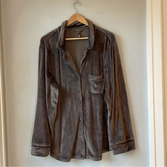 SKIMS Velour Buttoned Stretch Pajama Top Shirt - Picture 3 of 9